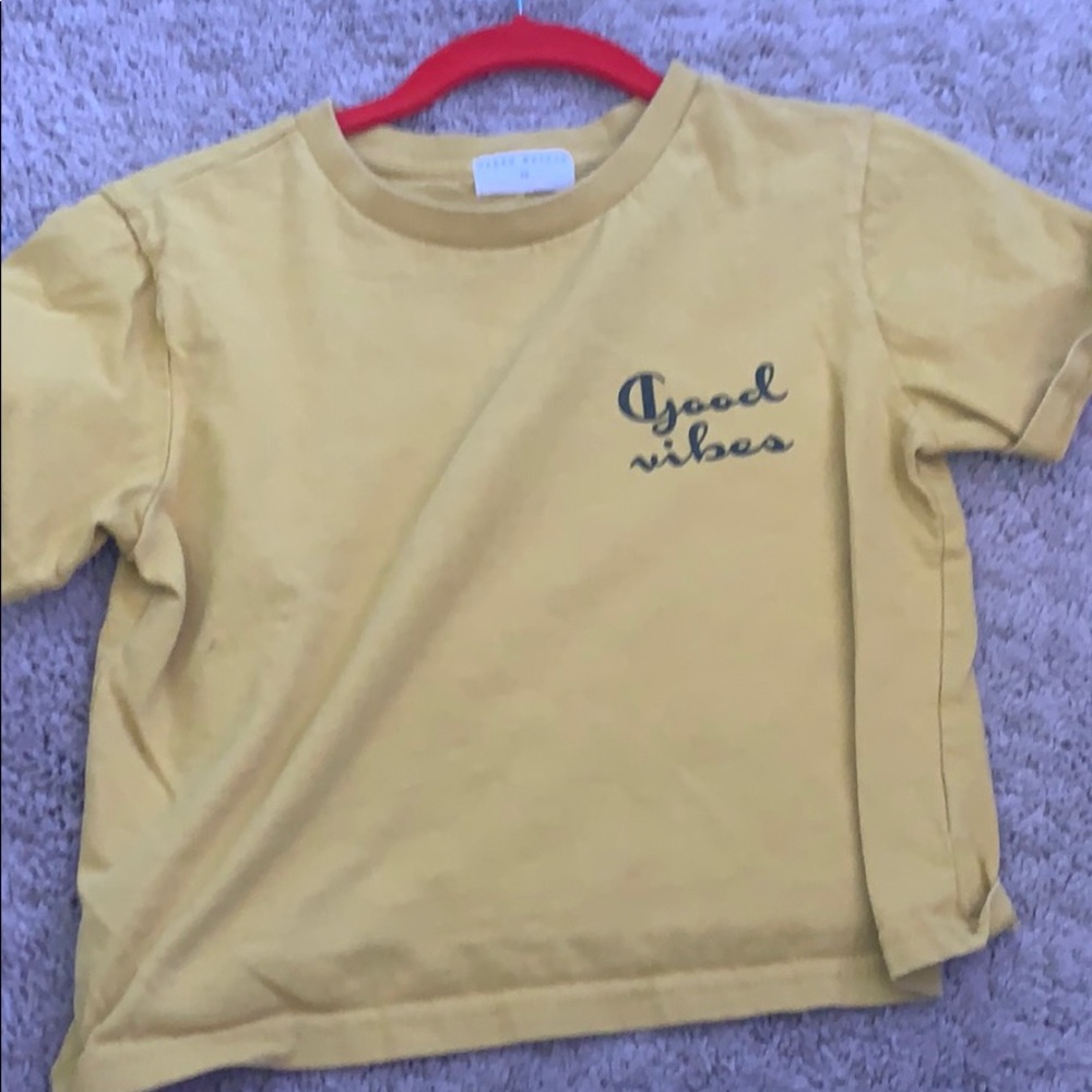 Crop top tee